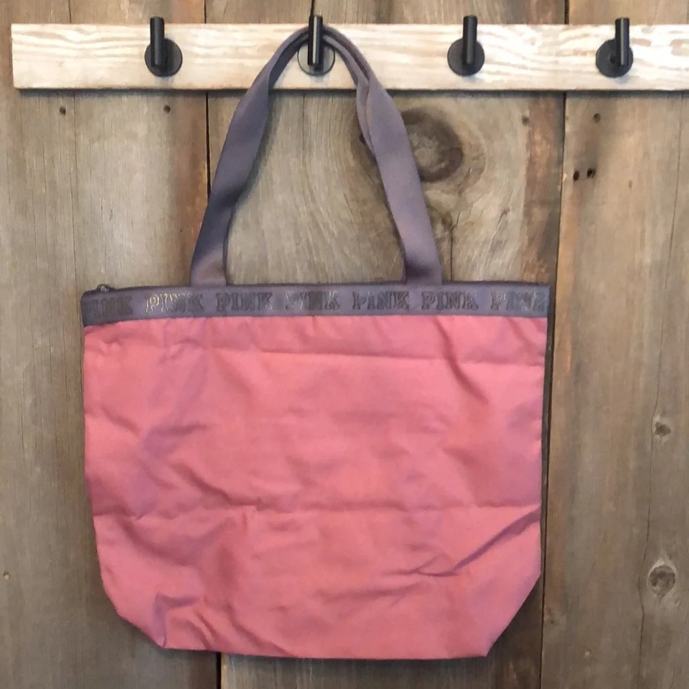 2016 PINK Victoria’s Secret Sequin Dog Tote Bag in Pink